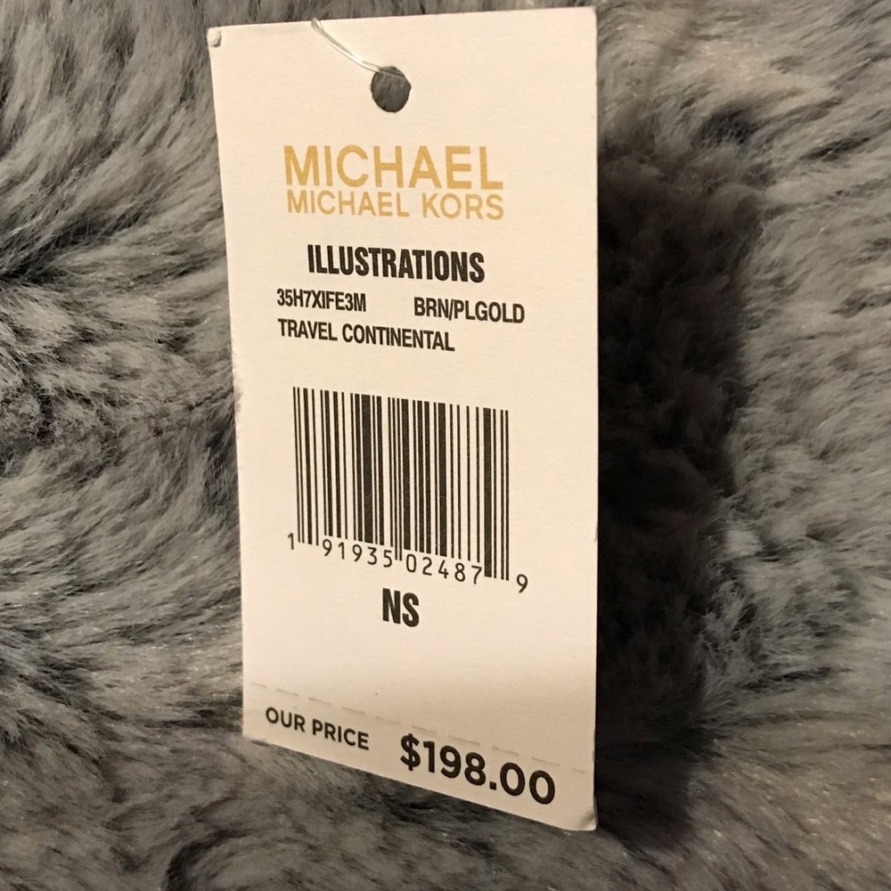 Michael Kors Brown/PlGold Wallet NWT - Picture 7 of 8